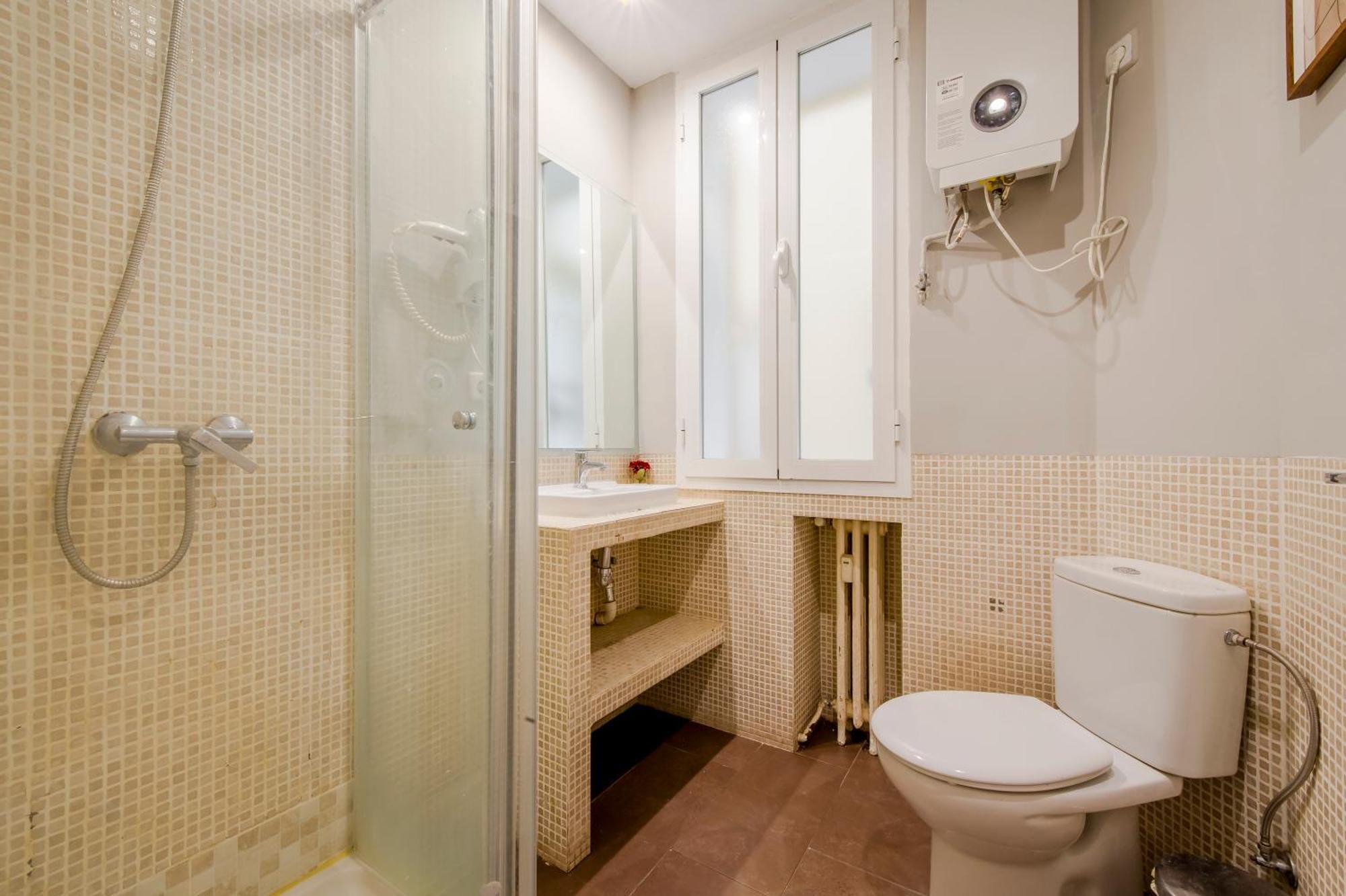 מדריד Excelente Piso De 3 Habitaciones En La Latina-Centro מראה חיצוני תמונה